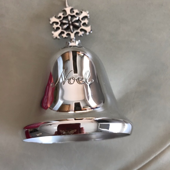🎶 Musical Reed & Barton Bell Ornament - Picture 8 of 12